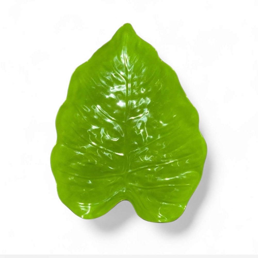 Fun Bright Green Leaf Platter Summer Entertaining Tablescape Safe Y2K Pier 1